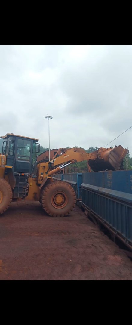 Payloader at rail siding